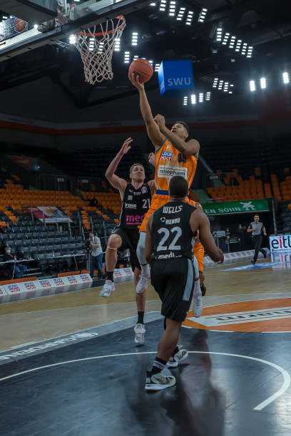 在俱乐部的 在俱乐部的