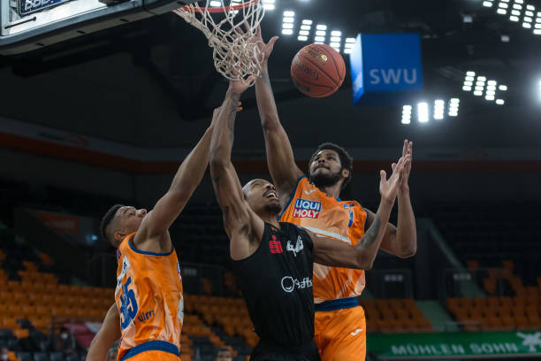 源于车队对 源于车队对