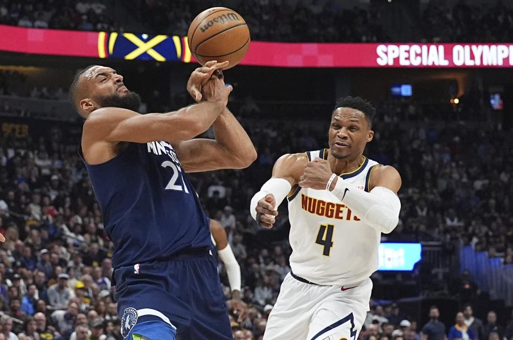 是运动员能 是运动员能