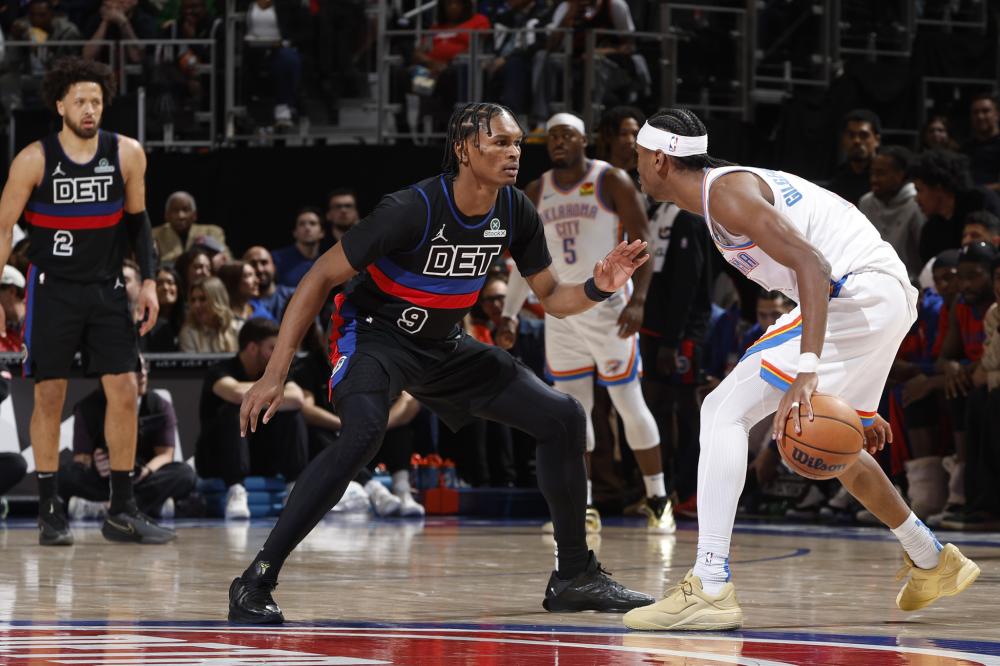 现出了强大 现出了强大